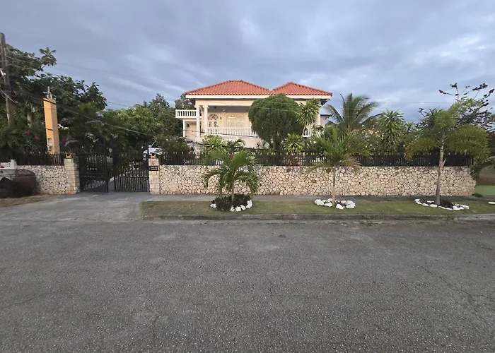 Paradise Palms Jamaica Vacation Rental